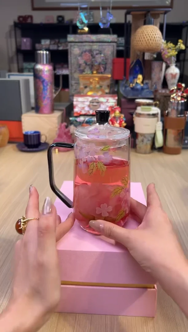 64無予花茶杯-黑盖