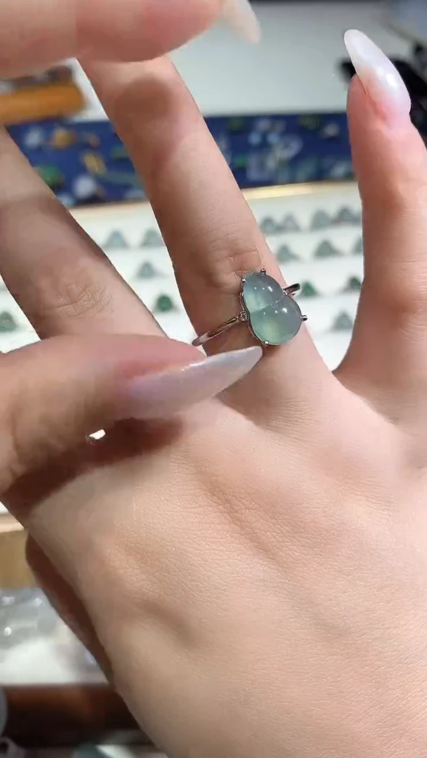 颈饰银S925镶嵌翡翠20250828097