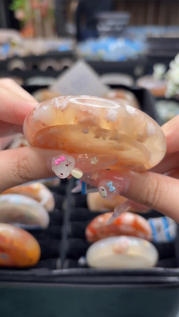 未镶嵌手镯石英质玉134(55圈赠送镯心)