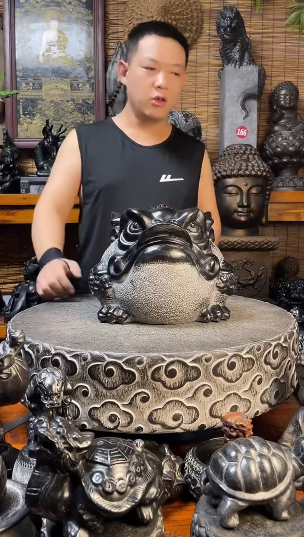 石材30金蟾天然青石雕刻
