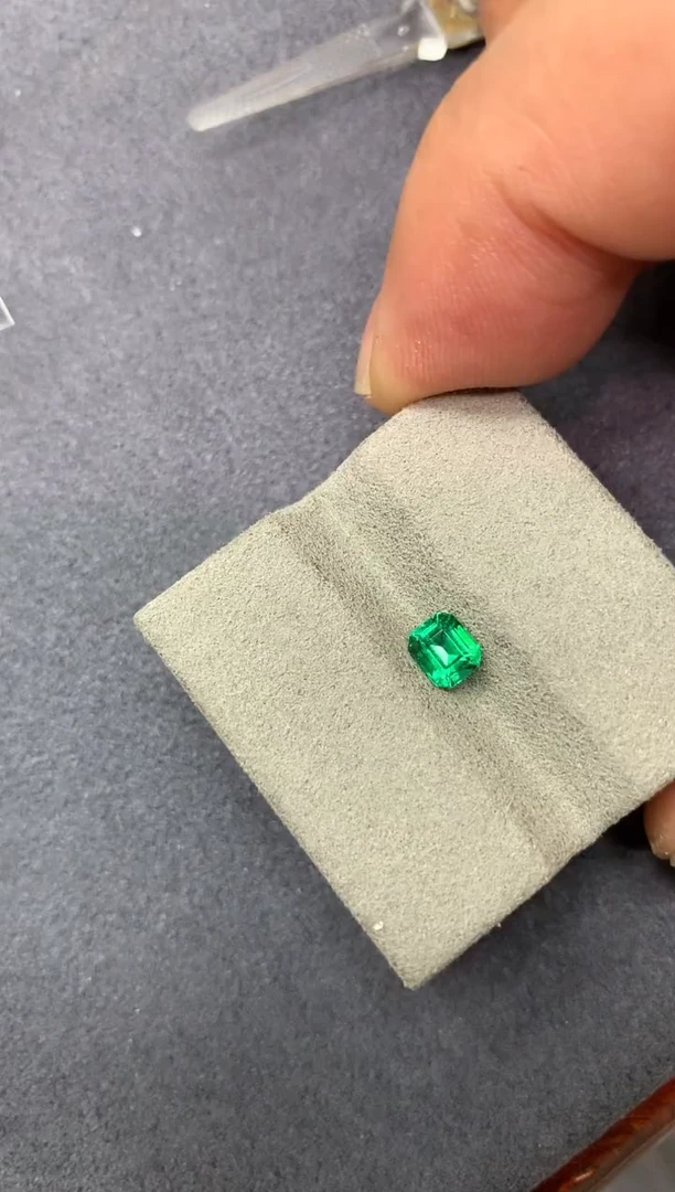 裸石祖母绿0.48ct 78