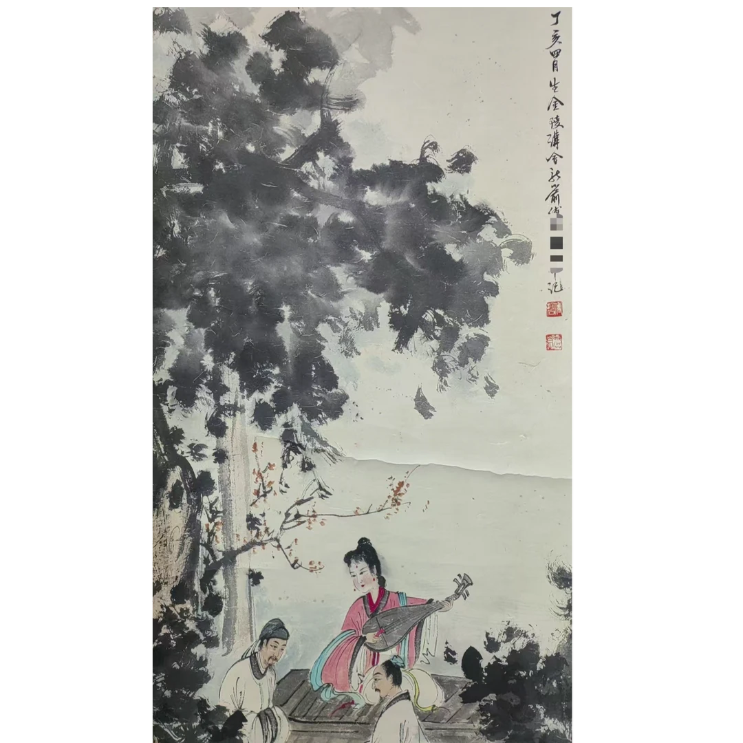 傅 款人物立轴138*68约8.4平尺