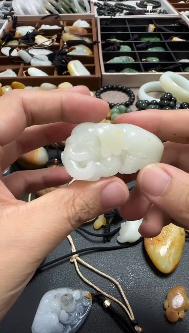 吊坠(不含链)未镶嵌和田玉和田玉吊坠29