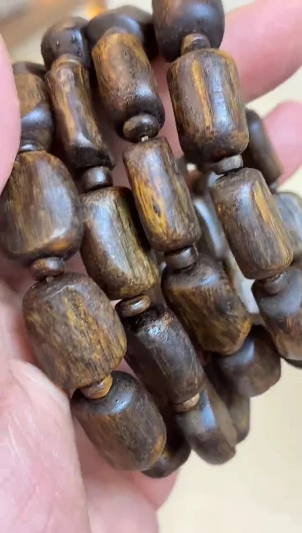 沉香手串海南莺歌绿随型单圈沉水多样性发其一