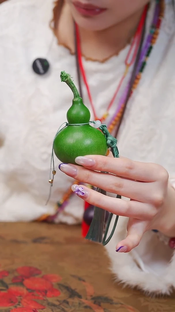 129漆艺工艺小葫芦9.9