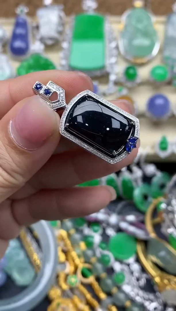 【闪购商品】翡翠颈饰18K金镶嵌592-中国好珍宝