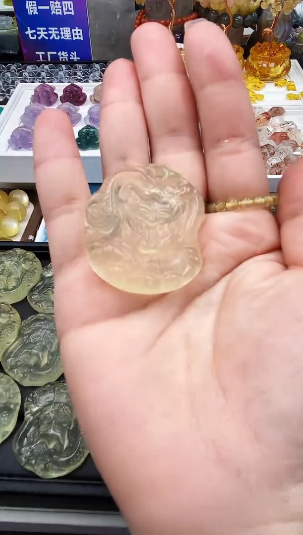【闪购商品】水晶吊坠(不含链)未镶嵌102a多样性发其一2/7/1个