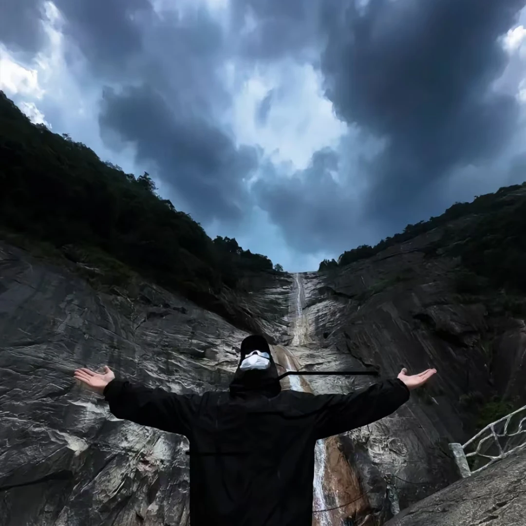 帅长袖户外半拉连加绒卫衣