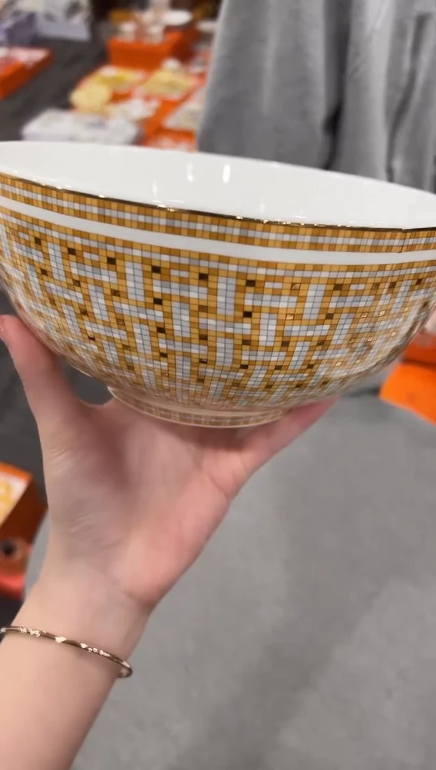 【闪购商品】杯H576--------------