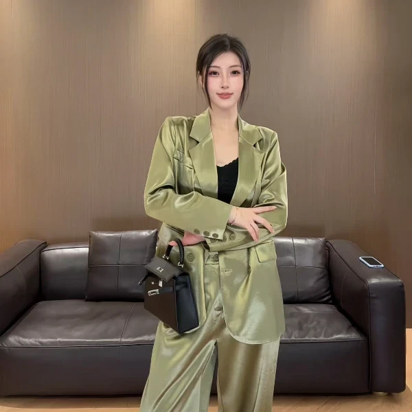 2025新款设计师款时尚套装女 COCOB0025603