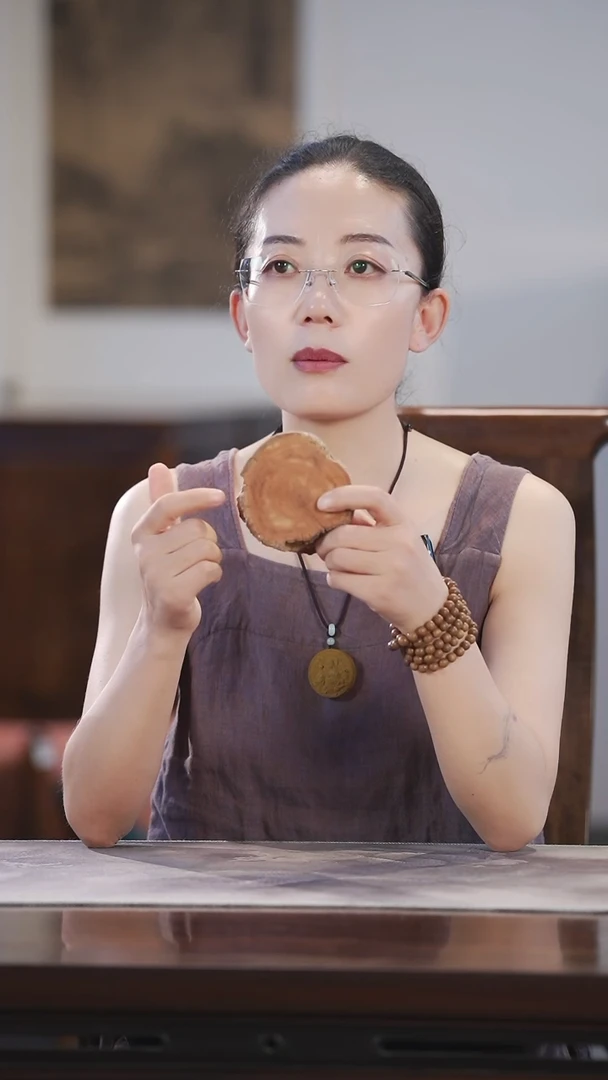 柏木（崖柏）陈化料杯垫香片多样性发其一