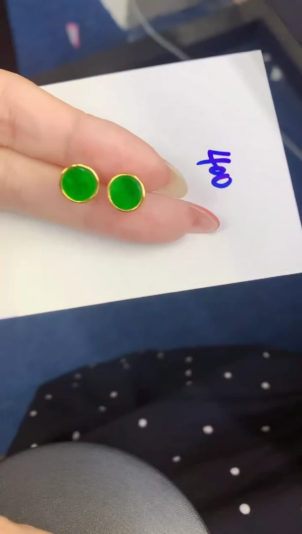 翡翠未镶嵌颈饰缅甸天然翡翠A货