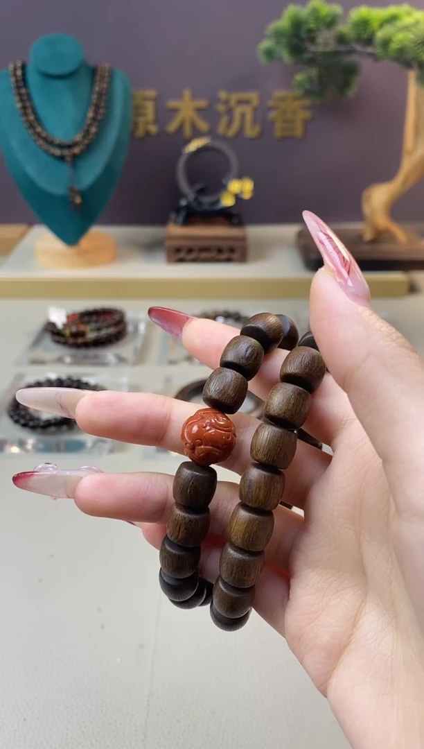 【闪购商品】沉香手串J沉水玉化黄棋楠10mm双圈貔貅顶珠设计