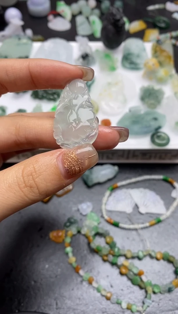 【闪购商品】定制翡翠未镶嵌翡翠毛货~