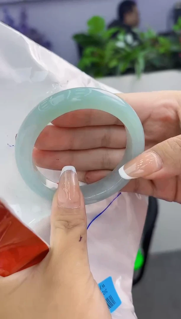 【闪购商品】翡翠手镯未镶嵌翡翠手镯