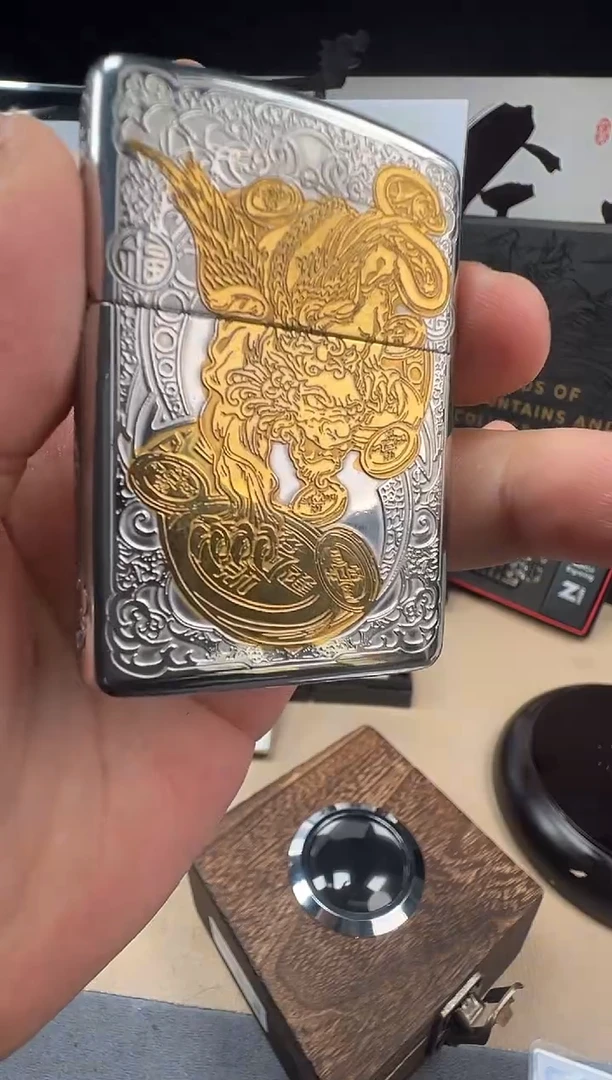 铜钛钢双色招财貔貅-镀24K金-重甲（带证书）