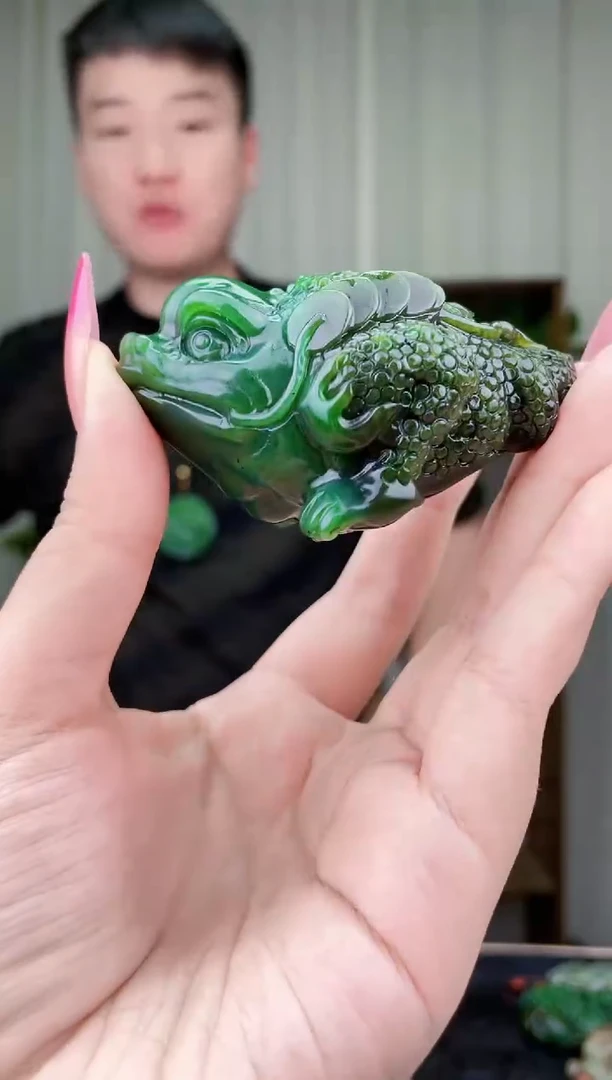 和田玉未镶嵌挂件拍一发一，多样性发货！