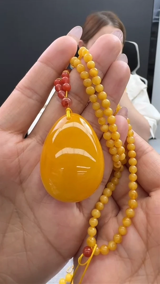 【闪购商品】琥珀颈饰未镶嵌581秒拍号