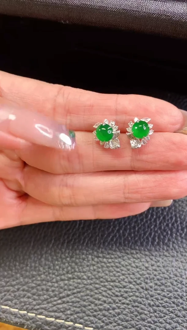 【闪购商品】翡翠耳饰18K金镶嵌耳饰