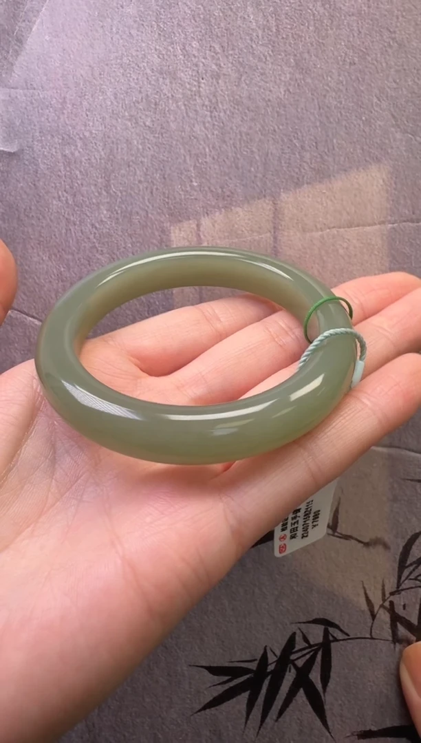 【闪购商品】和田玉手镯未镶嵌手镯