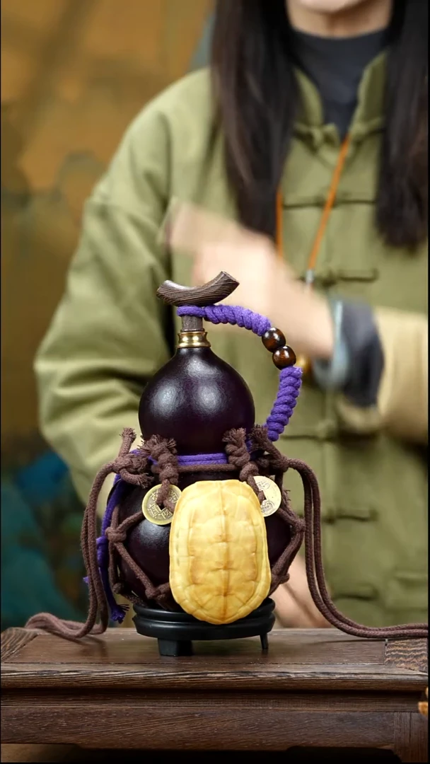 YR089复古网兜款天然酒葫芦（一物一拍）