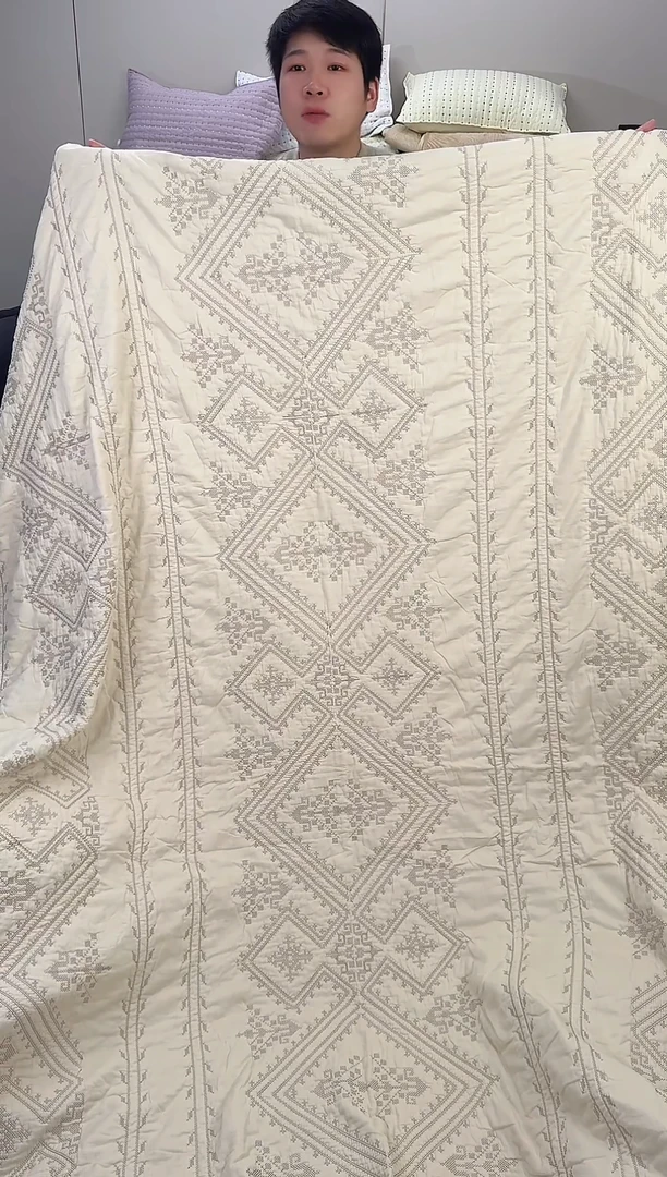 棉金丝罗格米色230*250单床盖纯棉