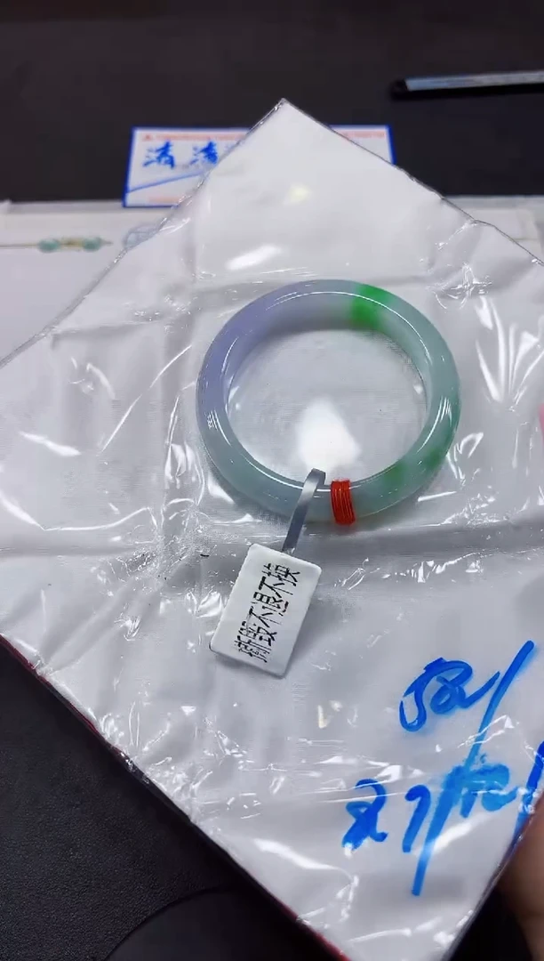 【闪购商品】翡翠手镯未镶嵌000000000000