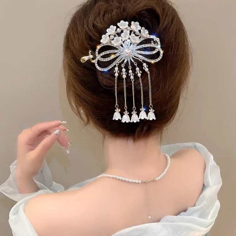 铃兰扭扭夹盘发夹发卡气质时尚古风优雅抓夹女孩发簪公主发饰蝴蝶