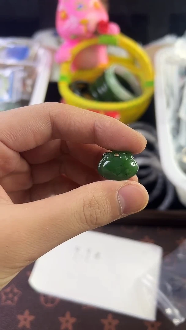 颈饰未镶嵌和田玉多样性发货