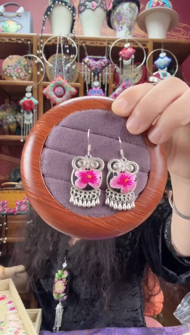 刺绣耳环77甜甜家