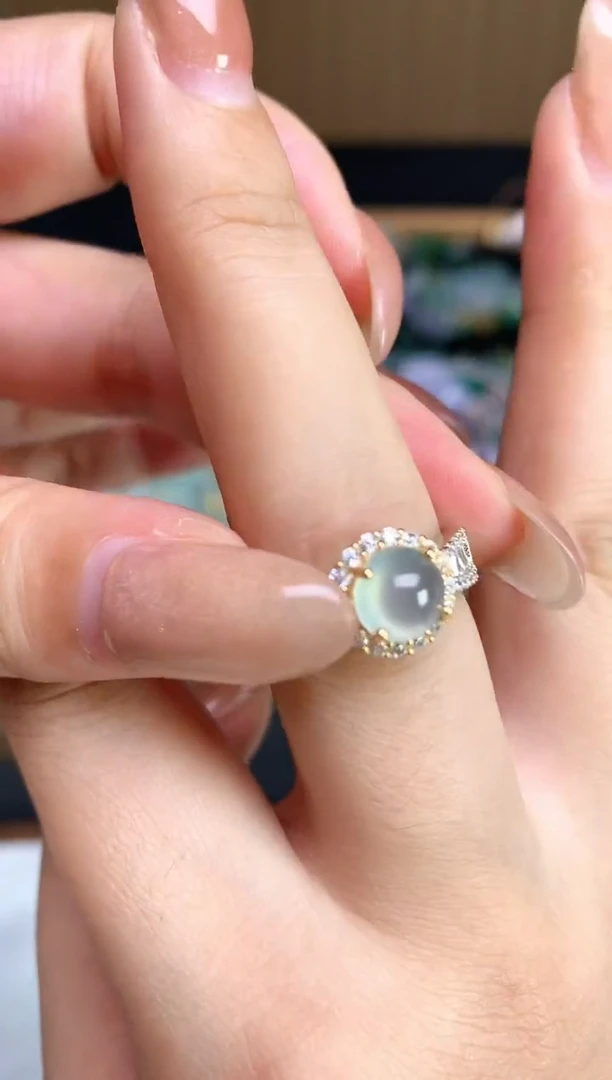 颈饰银S925镶嵌翡翠2025120101