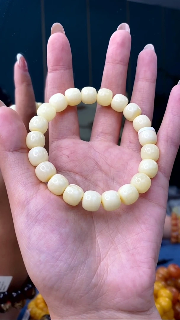 裸石琥珀未镶嵌12/11多样性发其一44