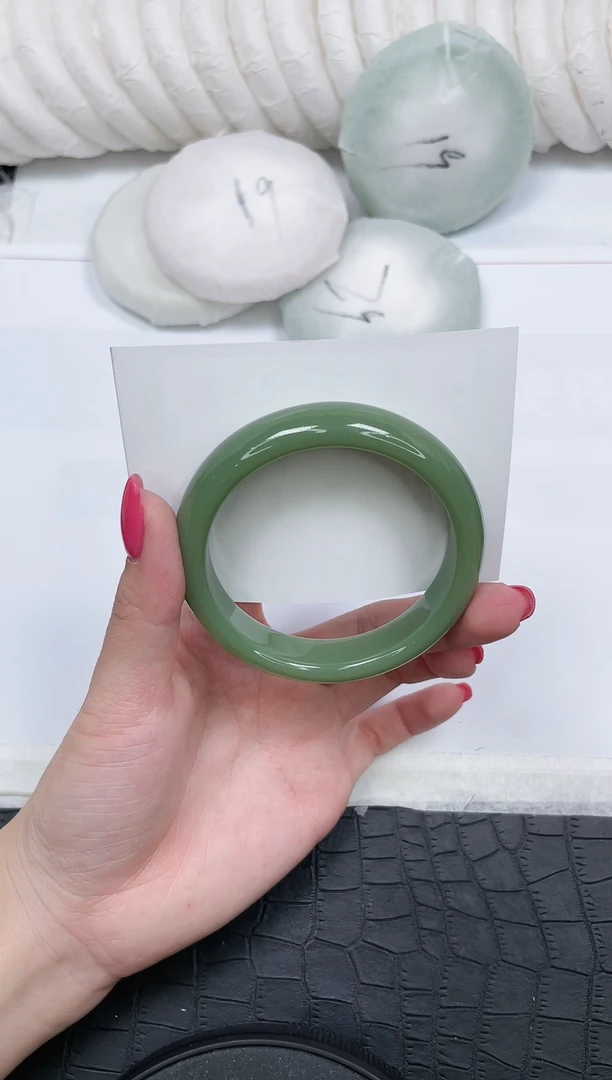 未镶嵌手镯石英质玉66-57.5