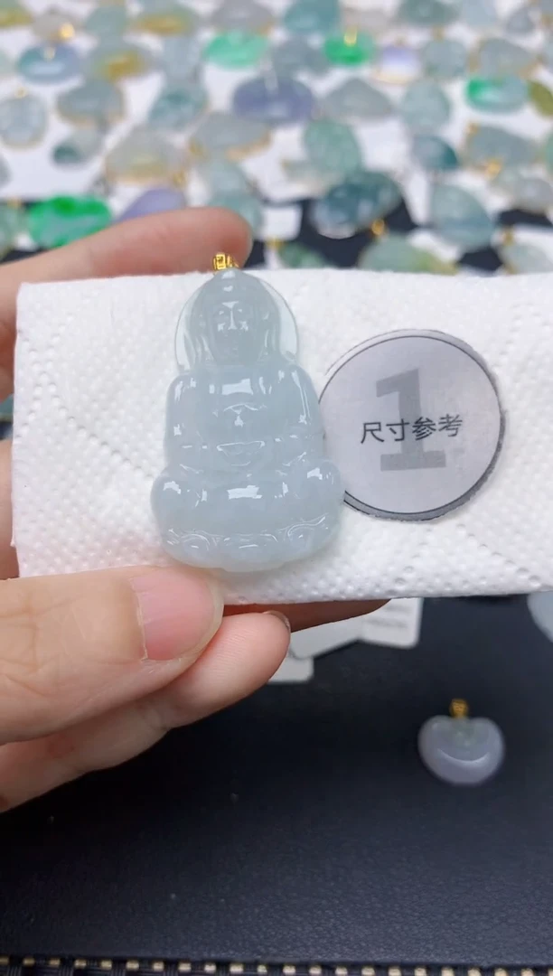 翡翠18K金镶嵌颈饰天然缅甸A货翡翠
