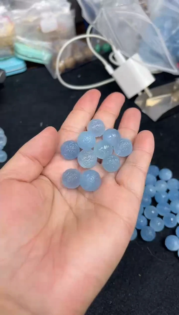 海蓝宝石颈饰未镶嵌吊坠多样性发一件