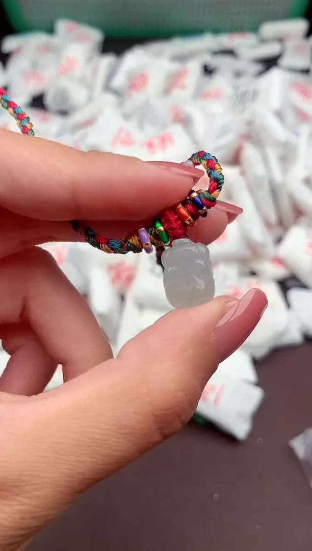 【闪购商品】翡翠手绳未镶嵌一