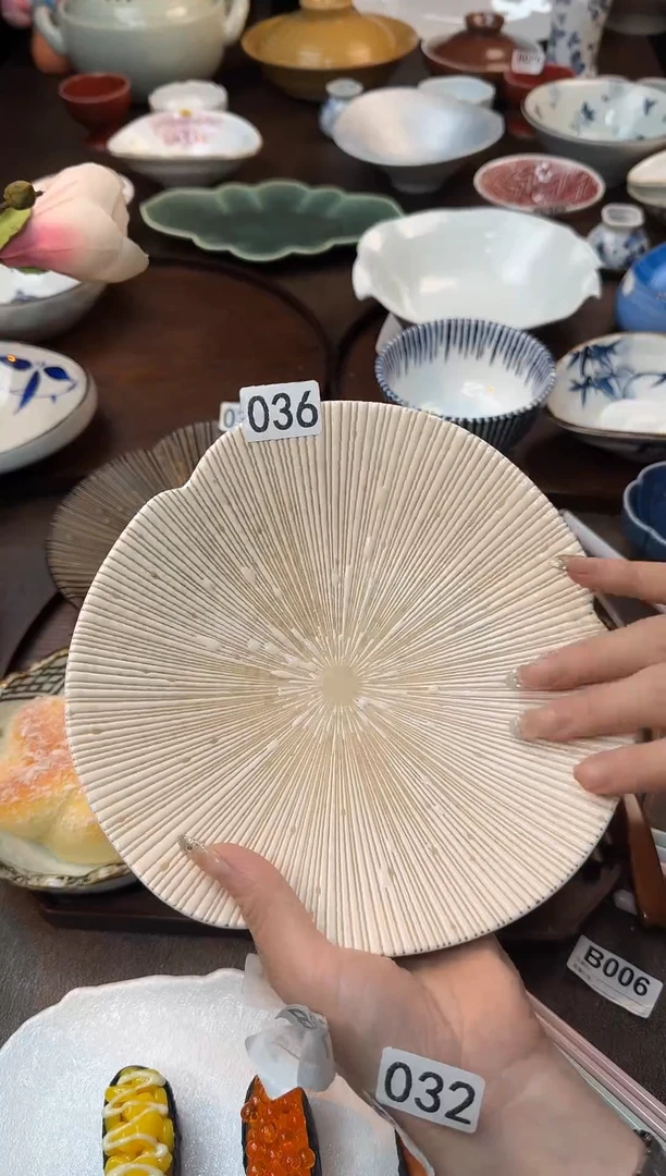 瓷（千段）十草纹樱桃粉