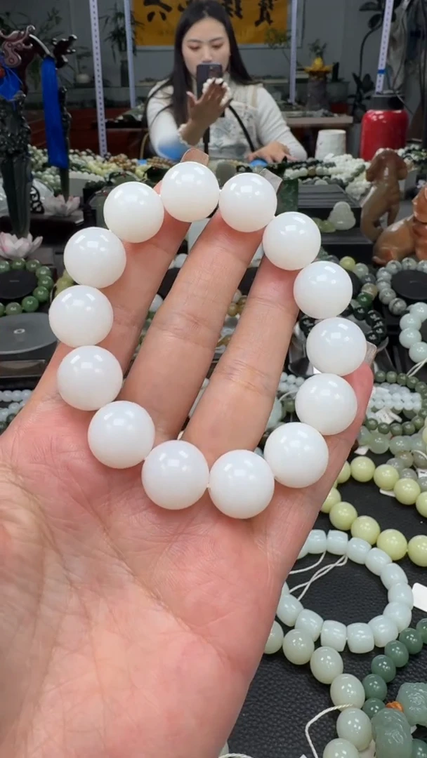 未镶嵌手串和田玉新疆天泰白玉卡15