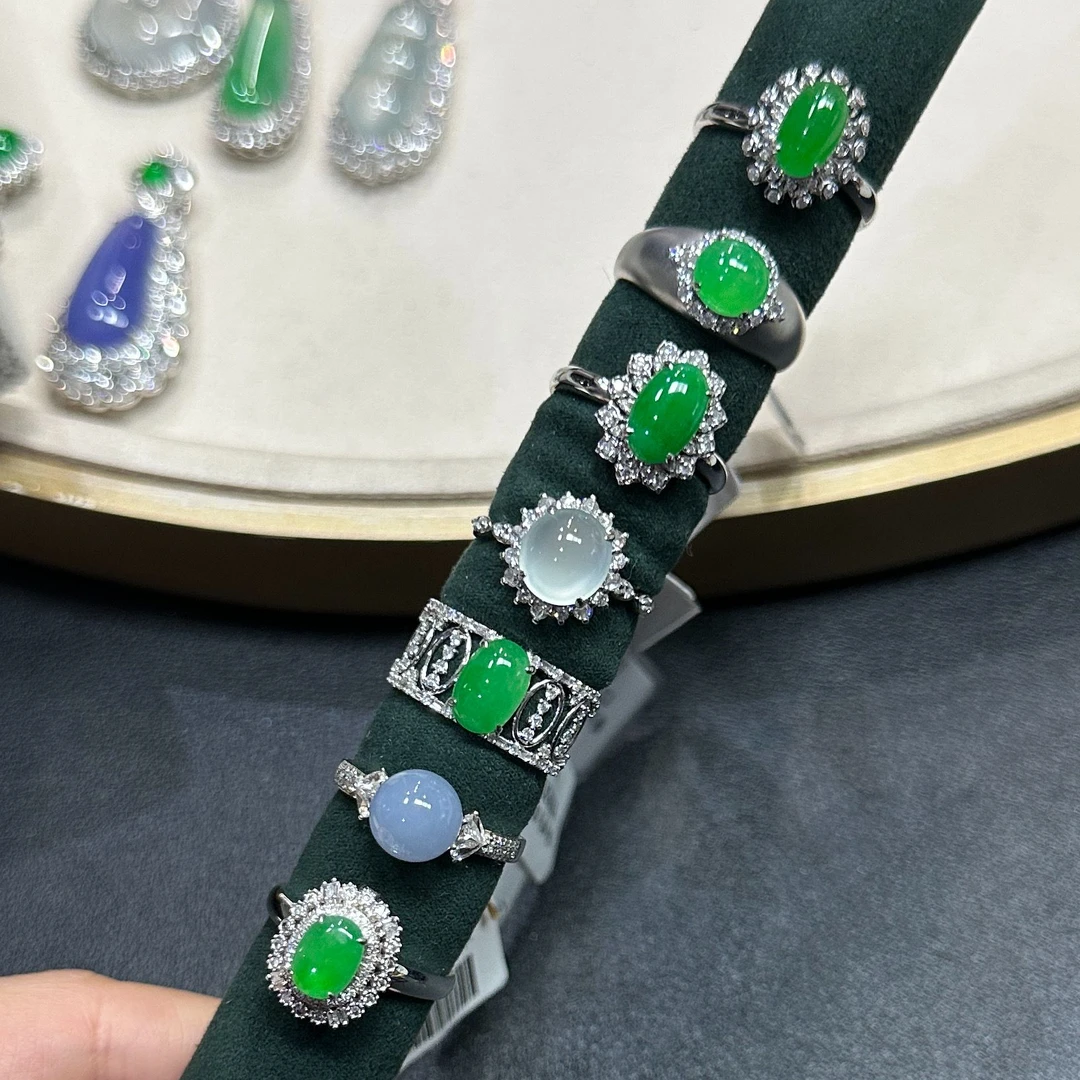 翡翠戒指1件-18K金-多样性发货只发一件-A36-BK|CXQ1