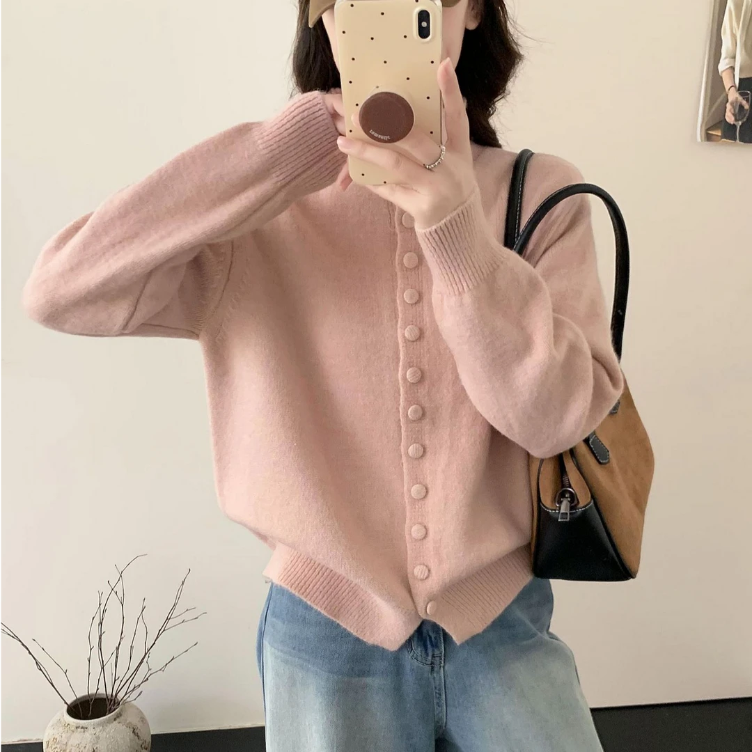 韩系秋冬高领包扣设计感纯色宽松长袖针织开衫女简约休闲毛衣外套