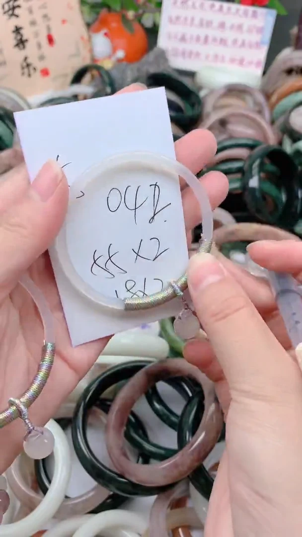 石英质玉手镯未镶嵌幸*哒042