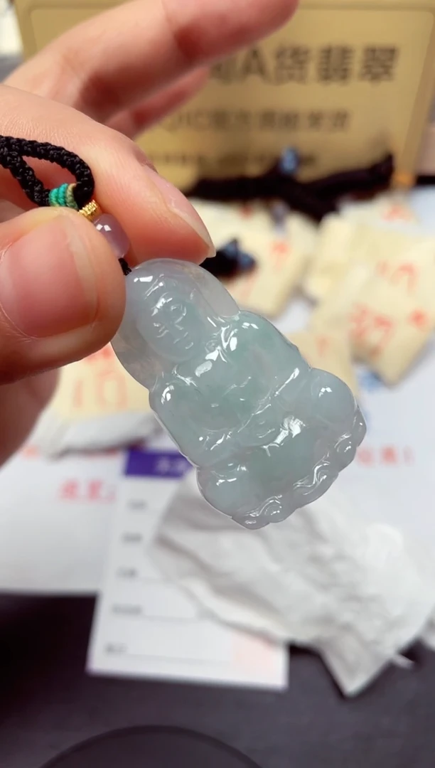 颈饰未镶嵌翡翠天然缅甸翡翠A货