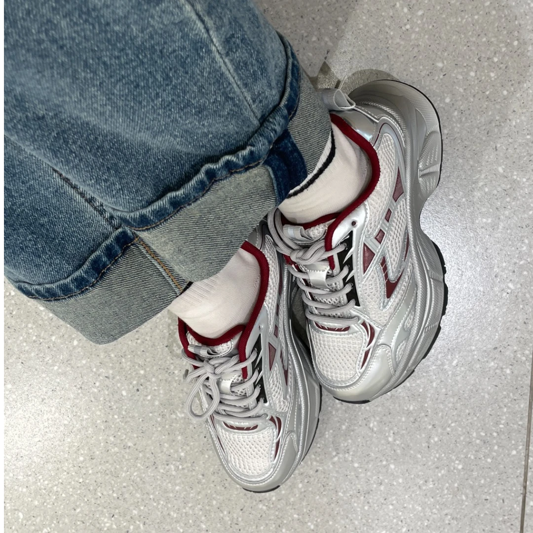 热风老爹鞋2025年春季新年明星穿搭小个子银色厚底鞋子H42W25106