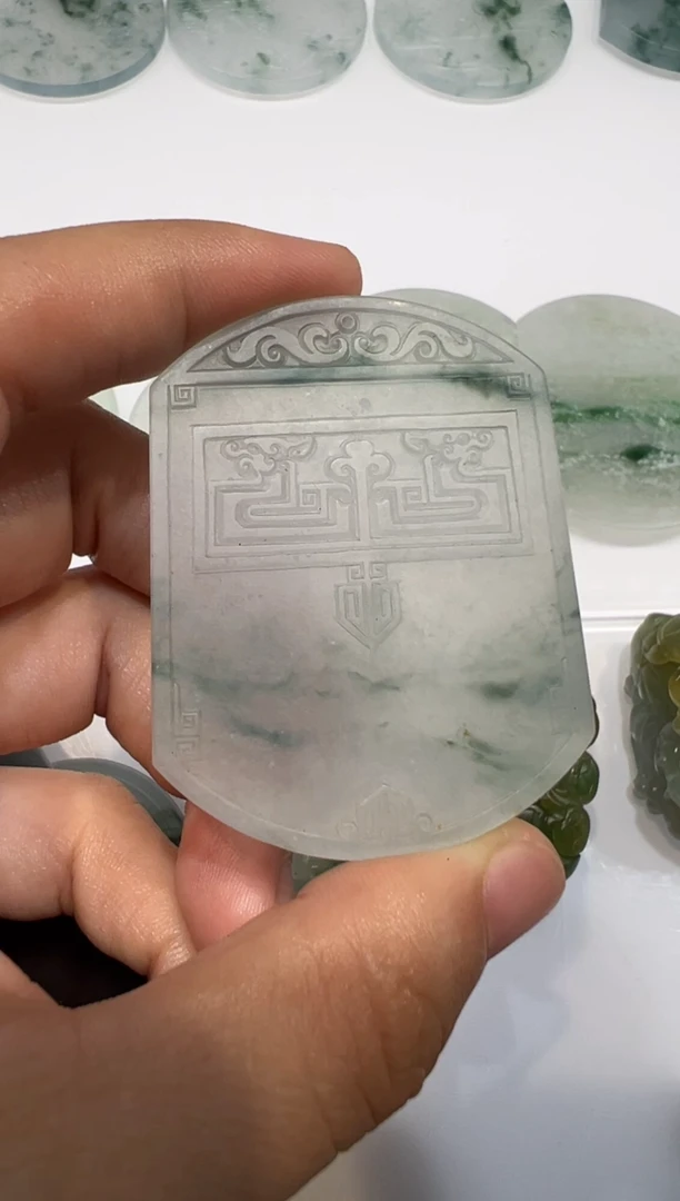 未镶嵌定制翡翠无事牌