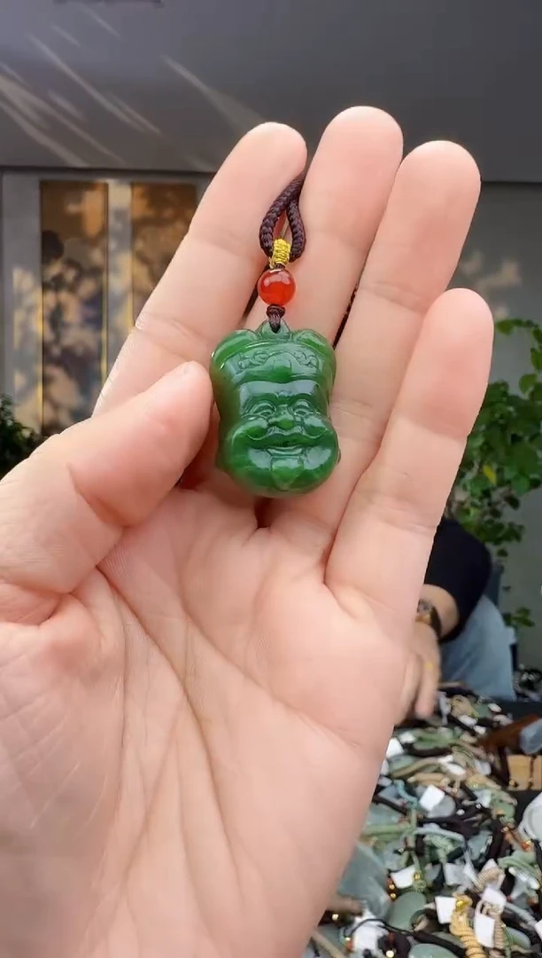未镶嵌和田玉挂件拍一发一