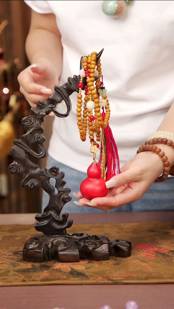 134天琦閤漆艺小葫芦挂件89