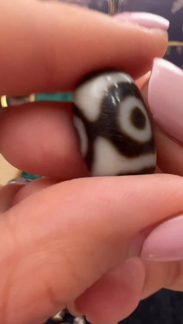 玛瑙/玉髓吊坠(不含链)未镶嵌35.(微瑕随机发货)