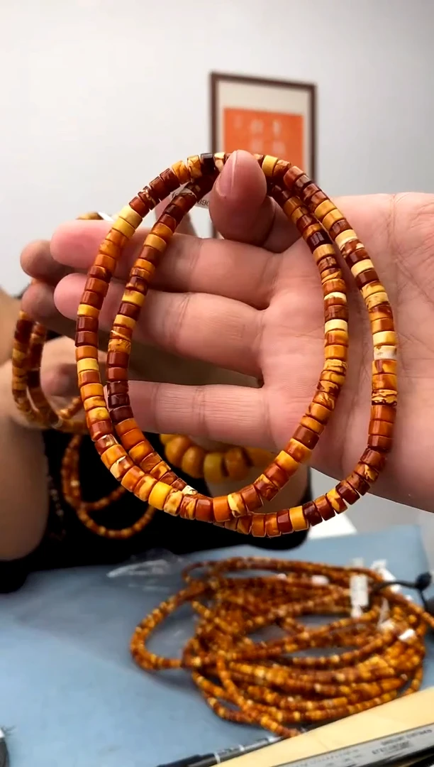 【闪购商品】蜜蜡珠宝奇石未镶嵌假一罚十，发一件