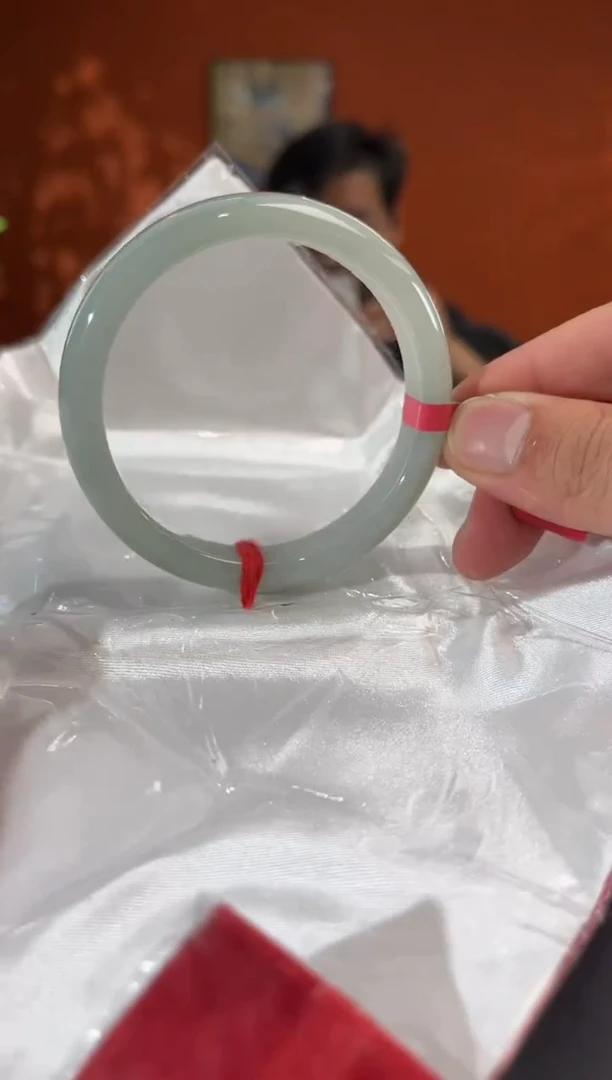 未镶嵌手镯翡翠翡翠手镯