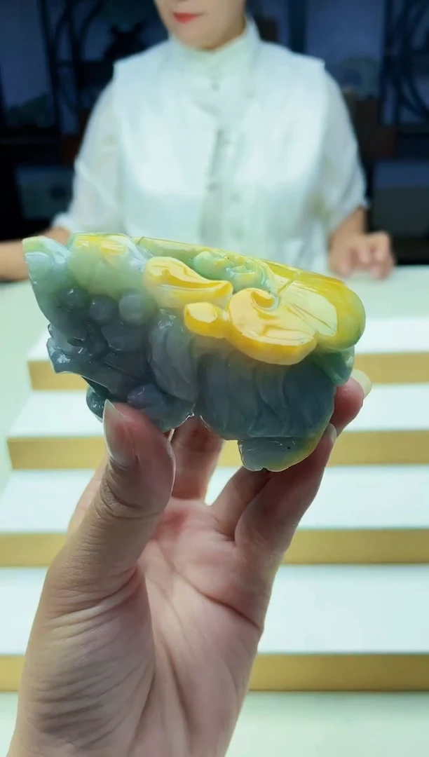 未镶嵌定制翡翠毛货09190246